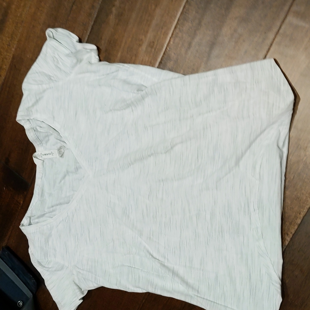 Lululemon shirt